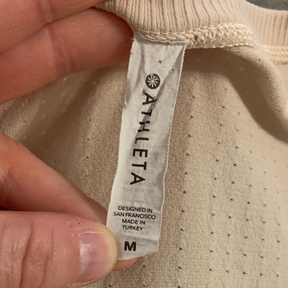 Athleta Medium Cream / Light peach Sleeveless Knit Top workout athletic wear - Picture 2 of 7